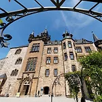 Bed & Breakfast Raststueb'l 3*