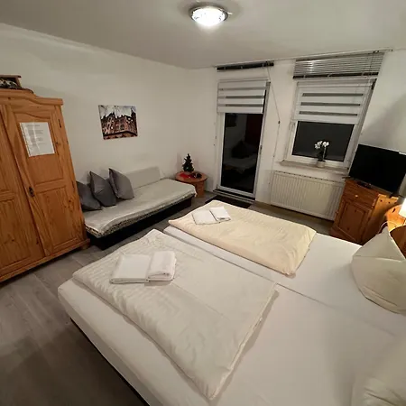 Bed & Breakfast Raststueb'l