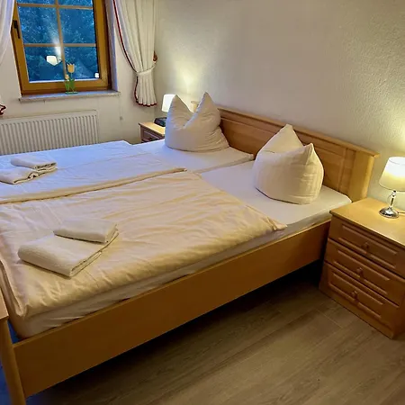 Raststueb'l Bed & Breakfast