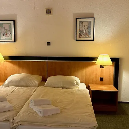 Raststueb'l Bed & Breakfast