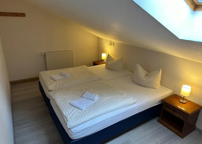 Raststueb'l Bed & Breakfast 3*